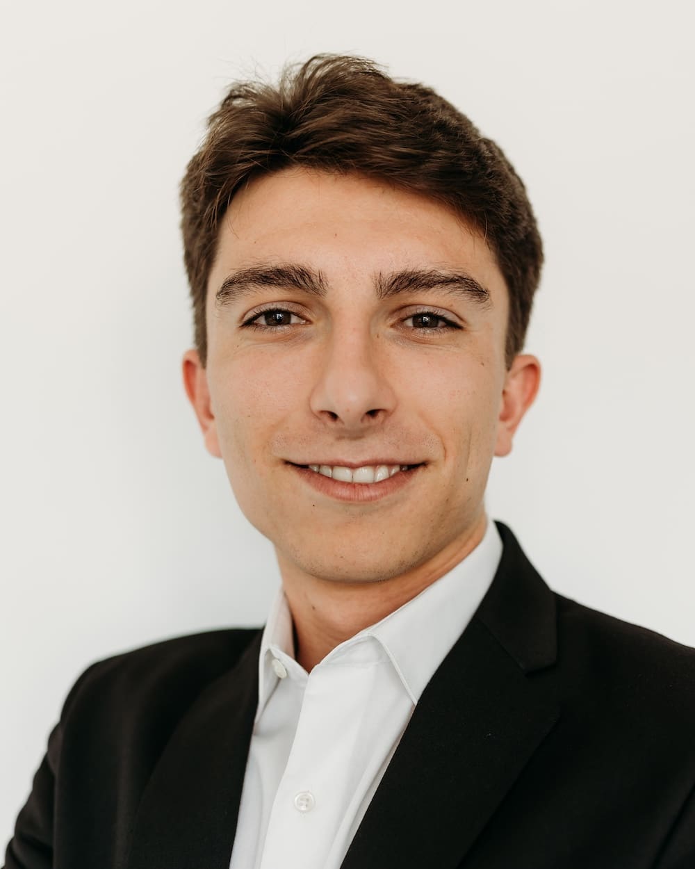 sebastian-headshot1